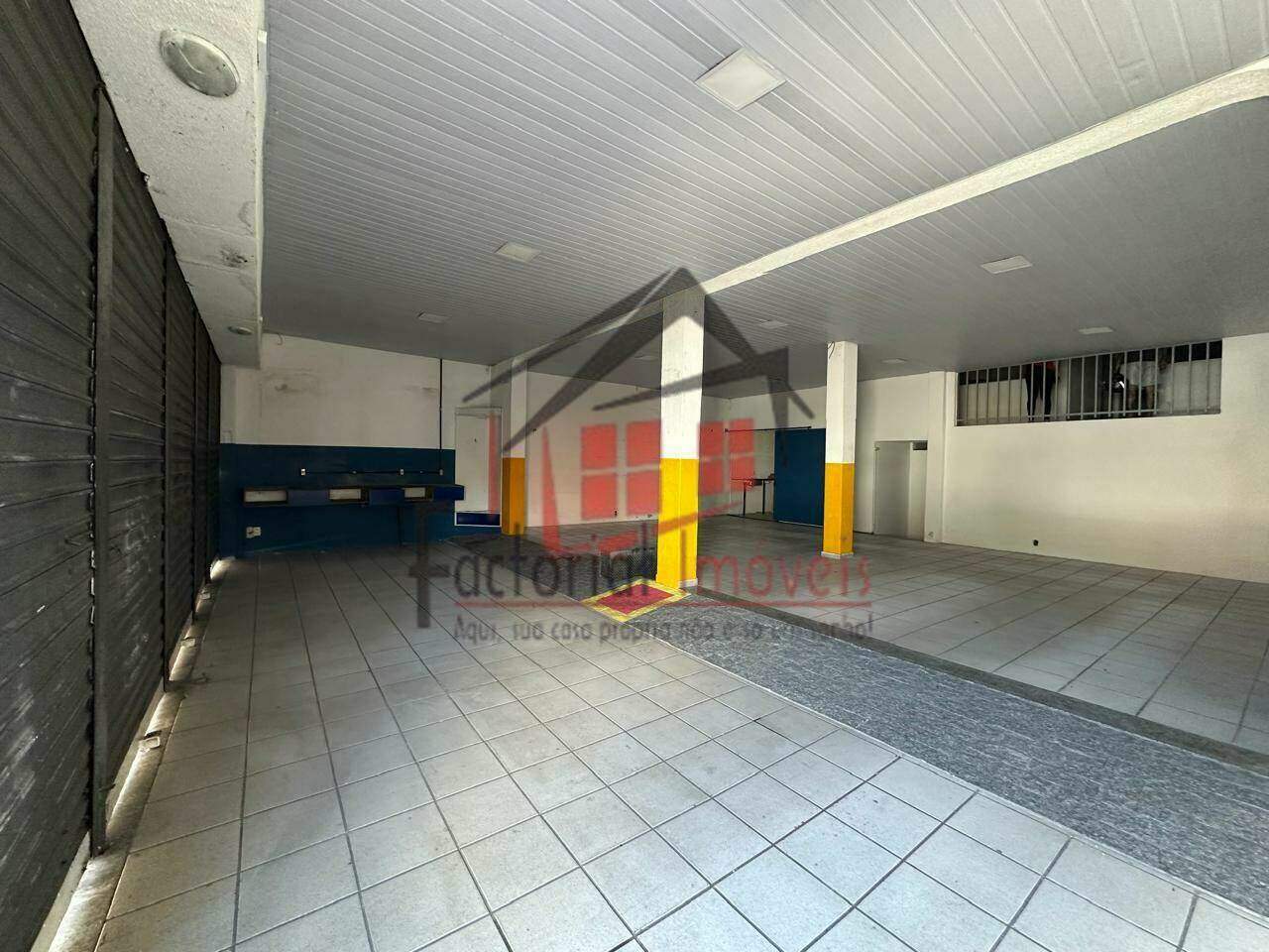 Loja para aluguel no Glória: 