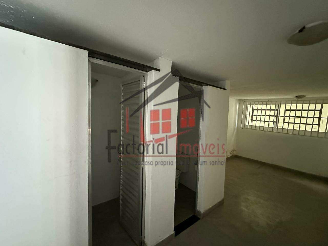 Loja para aluguel no Glória: 