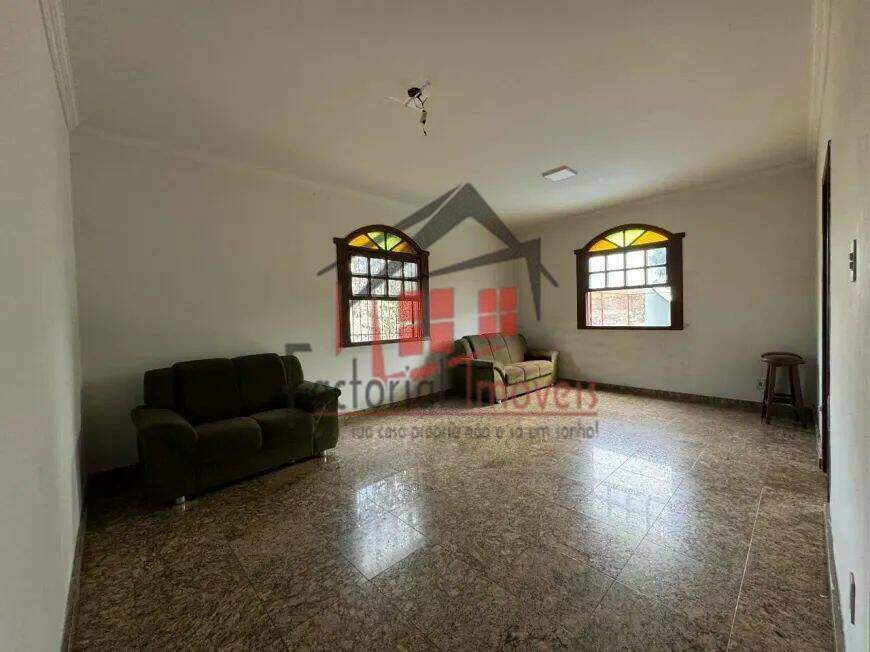 Casa para aluguel no Alípio de Melo: 