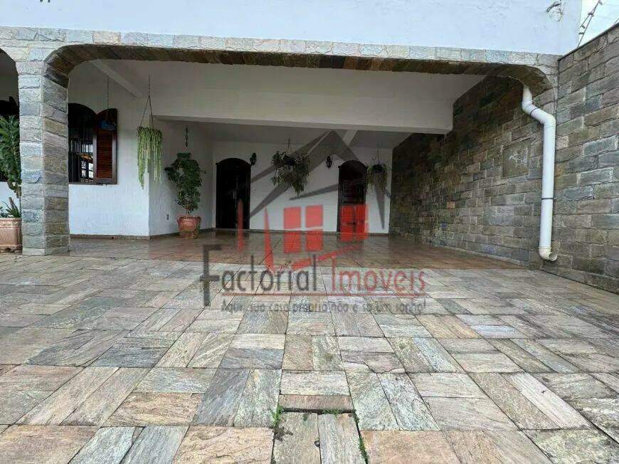Casa para aluguel no Alípio de Melo: 