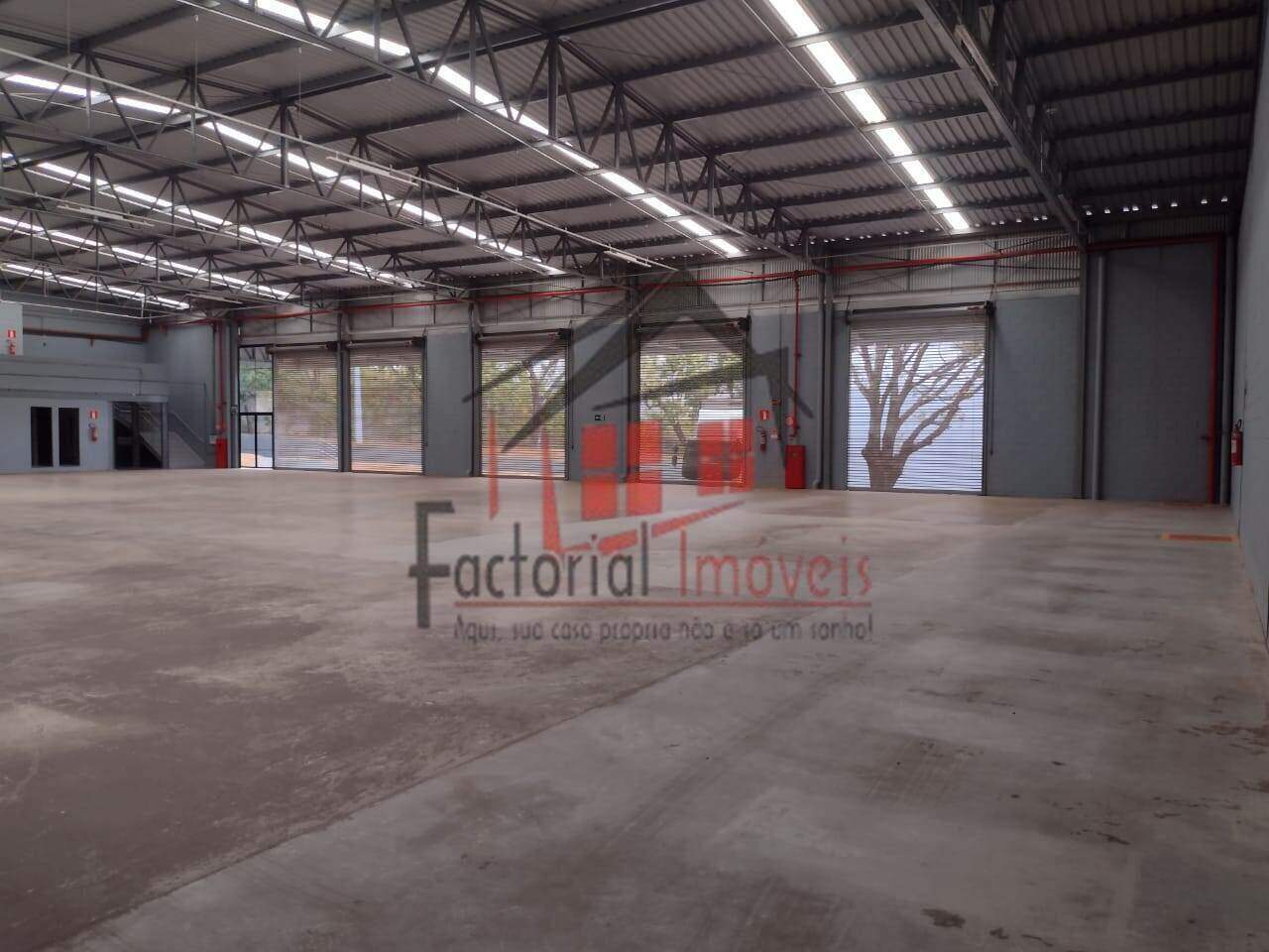 Galpão para aluguel no Cinco: 