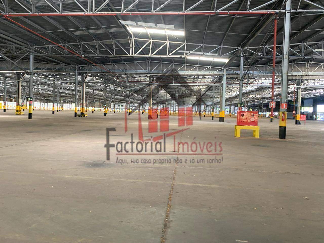 Galpão para aluguel no Universitário: 