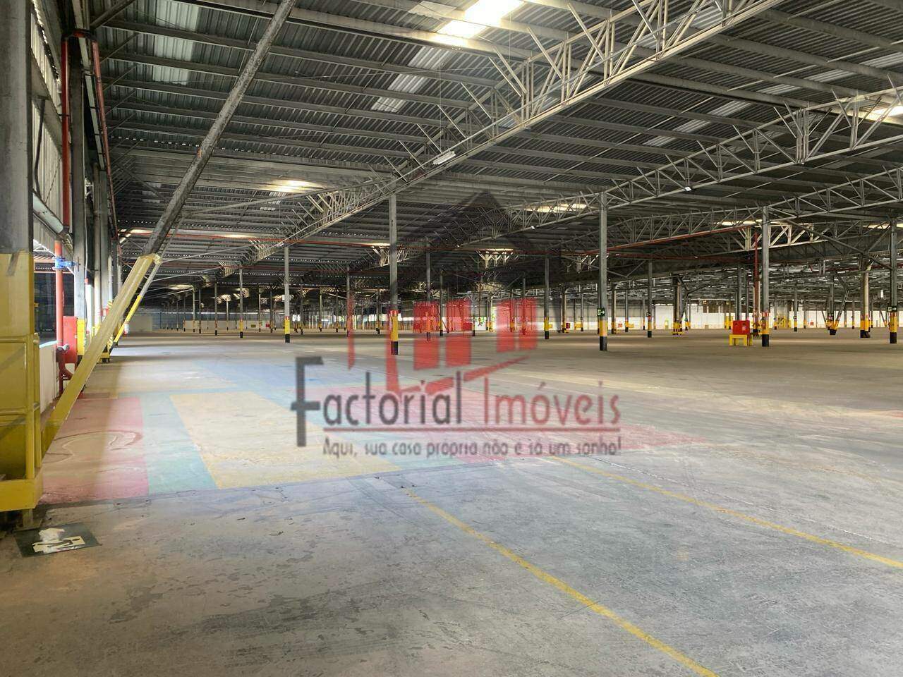 Galpão para aluguel no Universitário: 