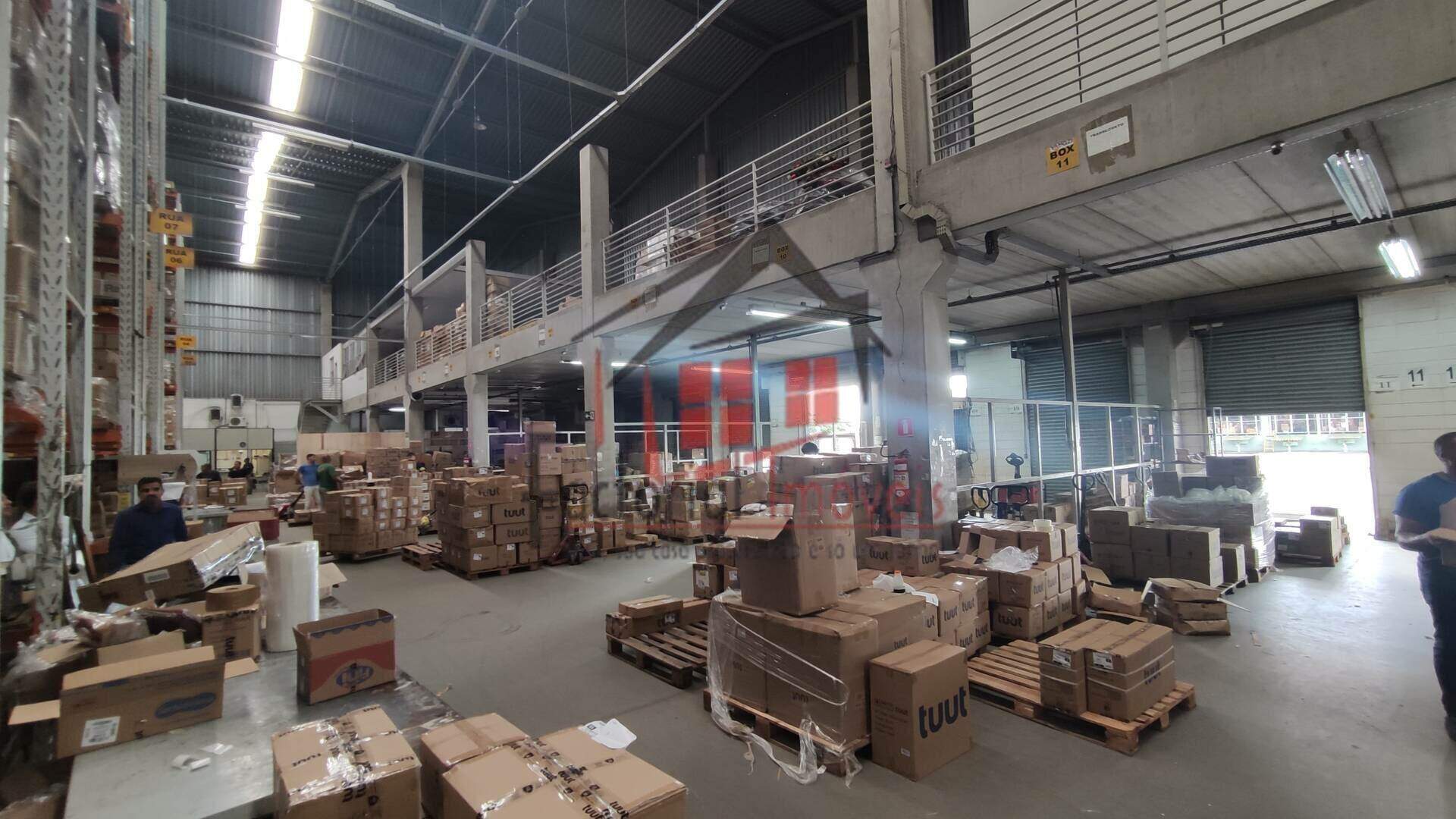 Galpão para aluguel no Cinco: 