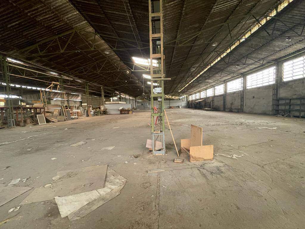 Galpão para aluguel no Distrito Industrial Simão da Cunha: 