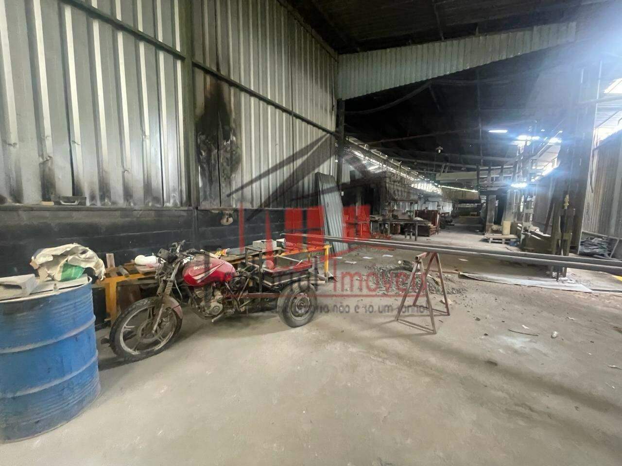 Galpão para aluguel no Distrito Industrial Simão da Cunha: 