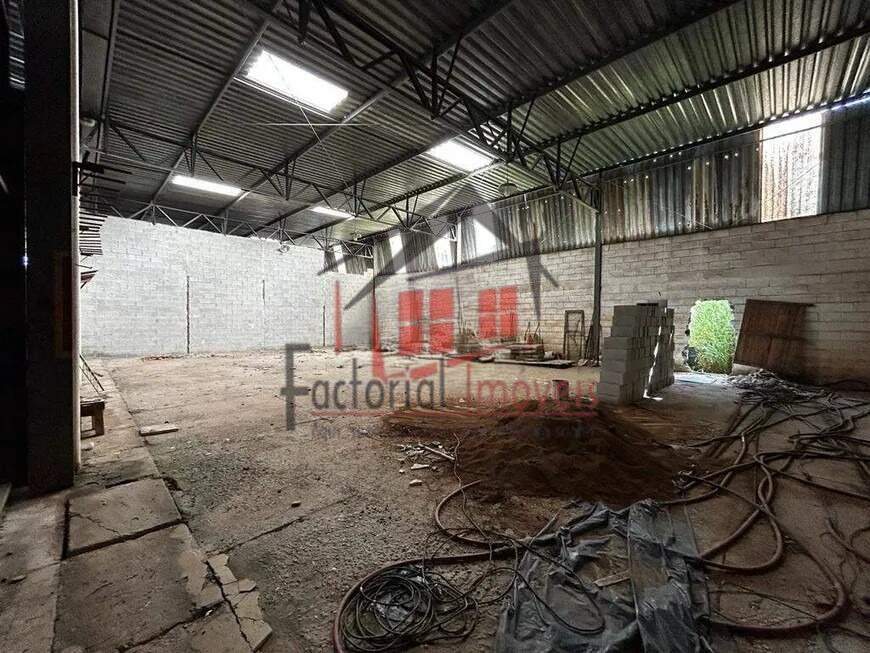 Galpão para aluguel no Centro: 