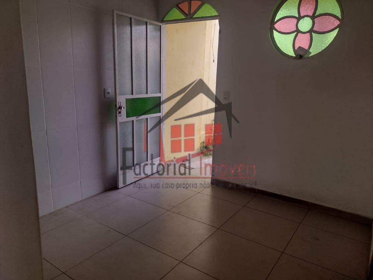 Casa para aluguel no Alípio de Melo: 