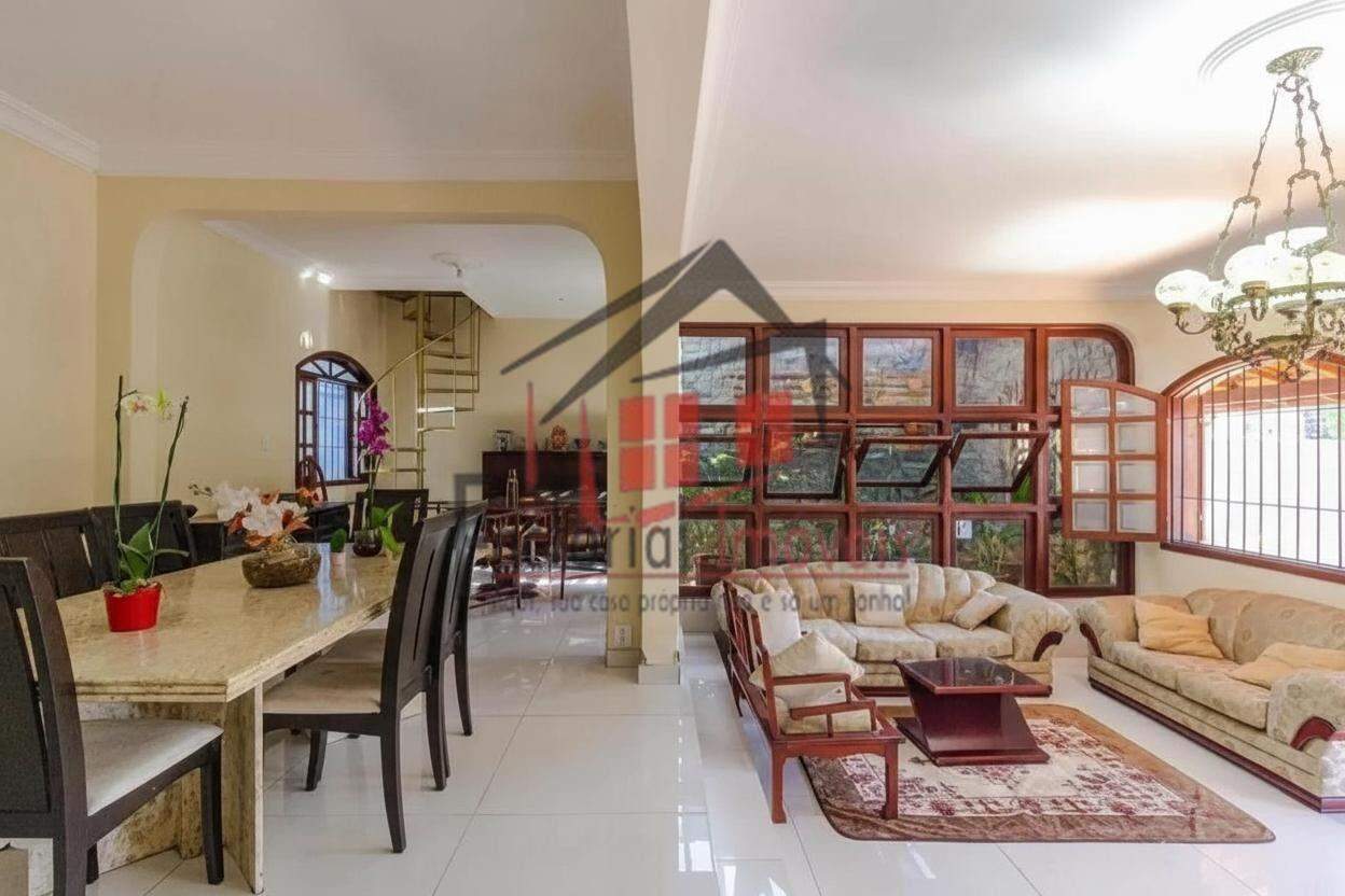 Casa à venda no Castelo: 