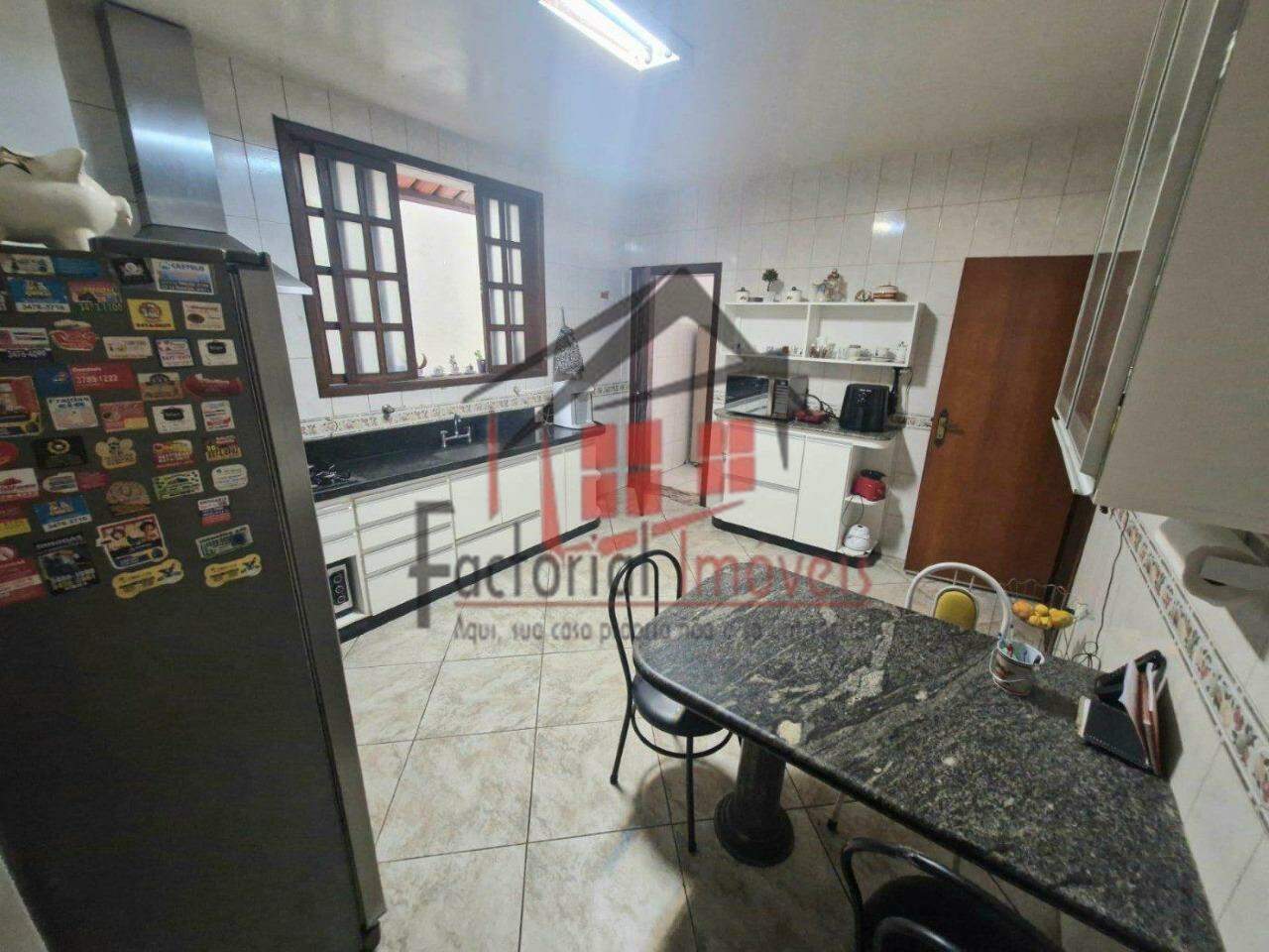 Casa à venda no Castelo: 