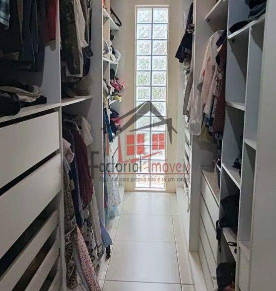 Casa à venda no Condomínio Vale do Ouro: 