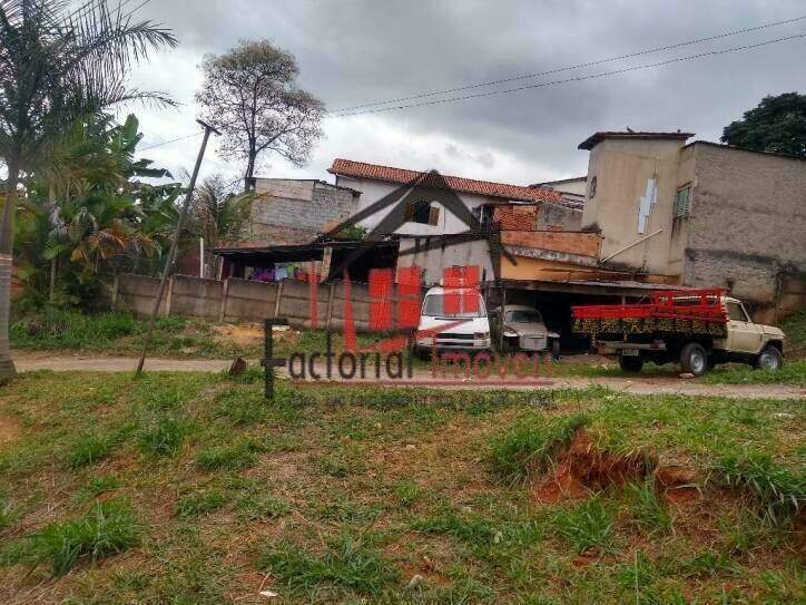 Terreno à venda no Santa Mônica: 