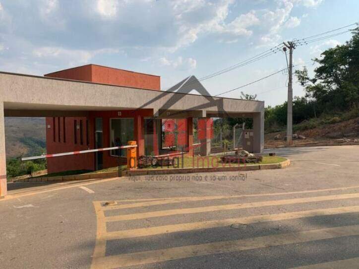 Terreno à venda no Pau Pombo: 