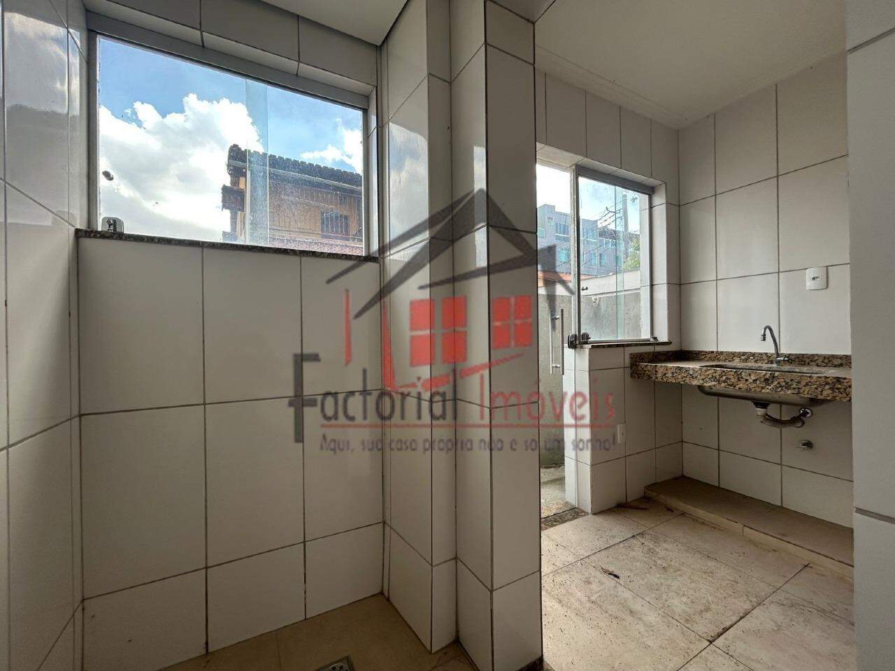 Apartamento à venda no Novo Glória: 