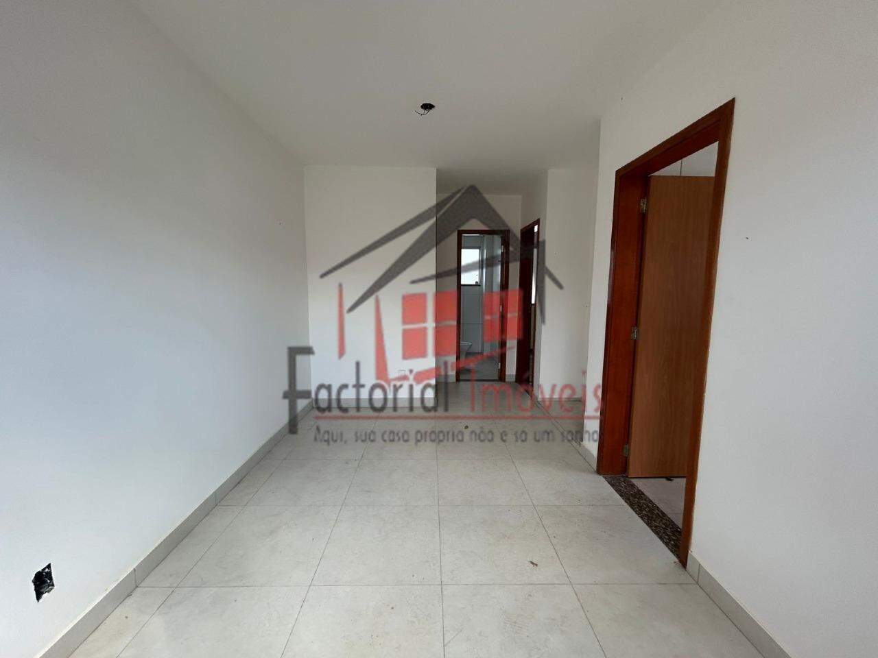 Apartamento à venda no Novo Glória: 