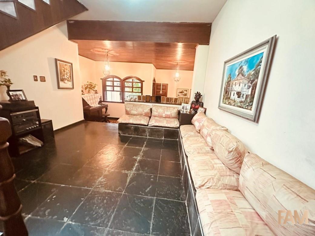 Casa à venda no Anchieta: Casa à venda, Anchieta - Belo Horizonte/MG