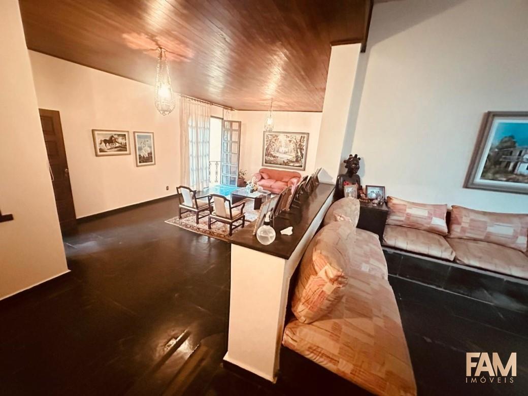 Casa à venda no Anchieta: Casa à venda, Anchieta - Belo Horizonte/MG