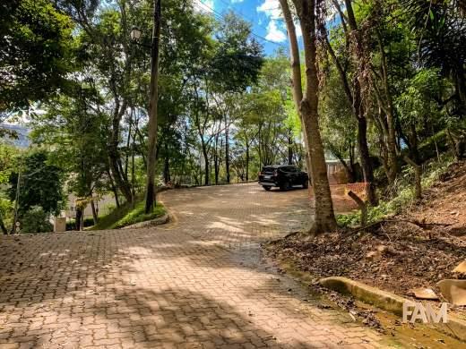 Lote à venda no Condomínio Vila Alpina: Lote à venda, Condomínio Vila Alpina - Nova Lima/MG
