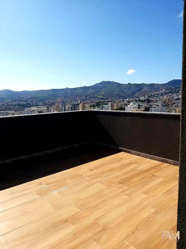Apartamento. à venda no Sagrada Família: Apartamento. à venda, Sagrada Família - Belo Horizonte/MG