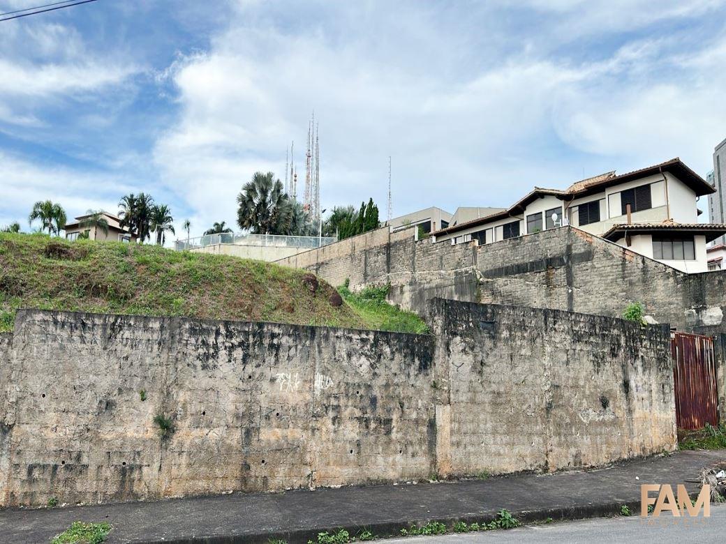 Lote à venda no Belvedere: Lote à venda, Belvedere - Belo Horizonte/MG