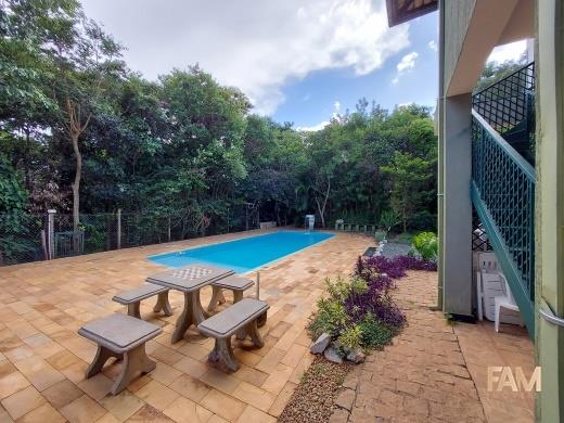 Casa em Condomínio à venda no Casa Branca: CASA EM CONDOMINIO à venda, Casa Branca - Brumadinho/MG