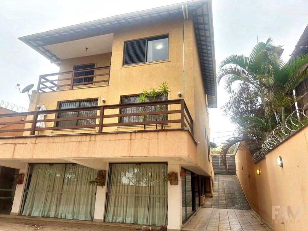Casa à venda no Belvedere: Casa à venda, Belvedere - Belo Horizonte/MG