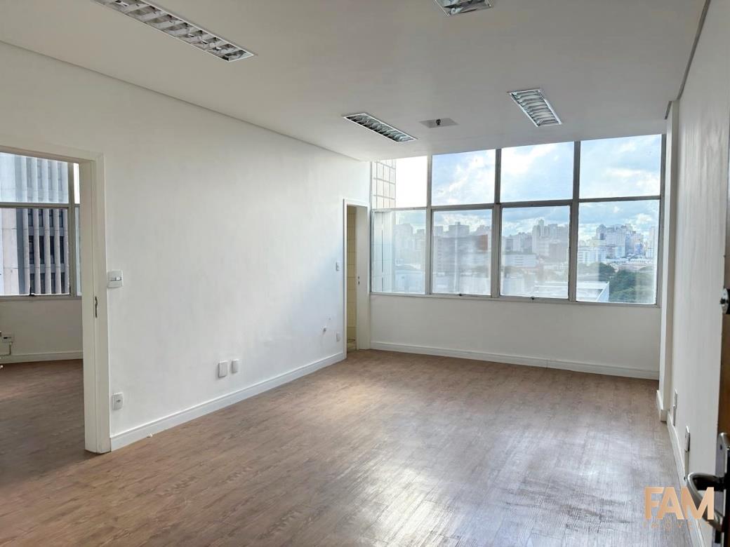 Sala à venda no Santa Efigência: Sala à venda, Santa Efigência - Belo Horizonte/MG