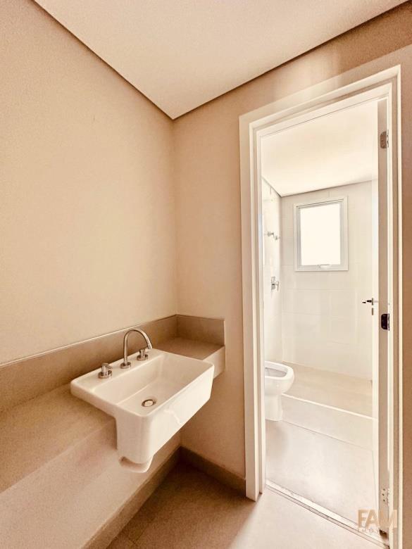Apartamento. à venda no Lourdes: Apartamento. à venda, Lourdes - Belo Horizonte/MG