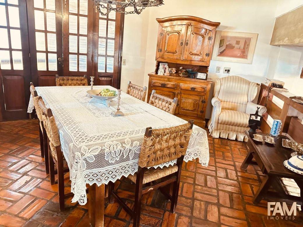 Casa à venda no Belvedere: Casa à venda, Belvedere - Belo Horizonte/MG
