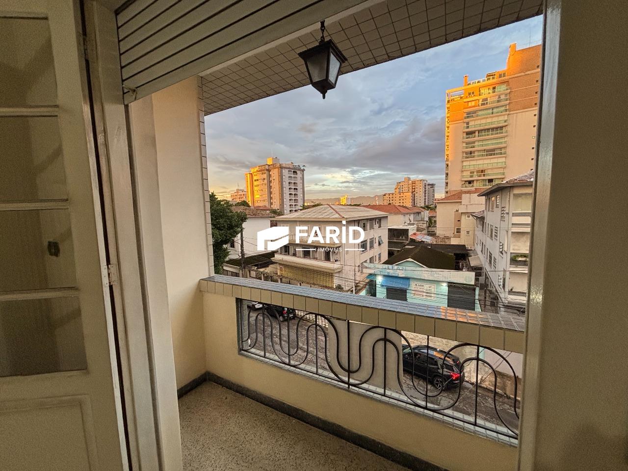 120 | 3 quartos | | 1 vaga: Varanda do dormitório 1