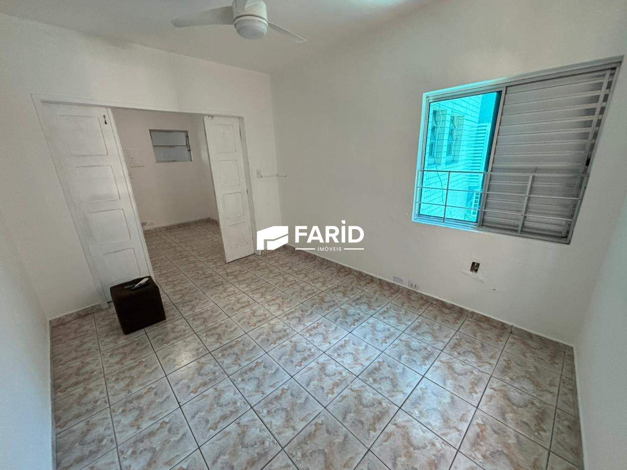 34 | 1 quarto | | 1 vaga: Dormitório