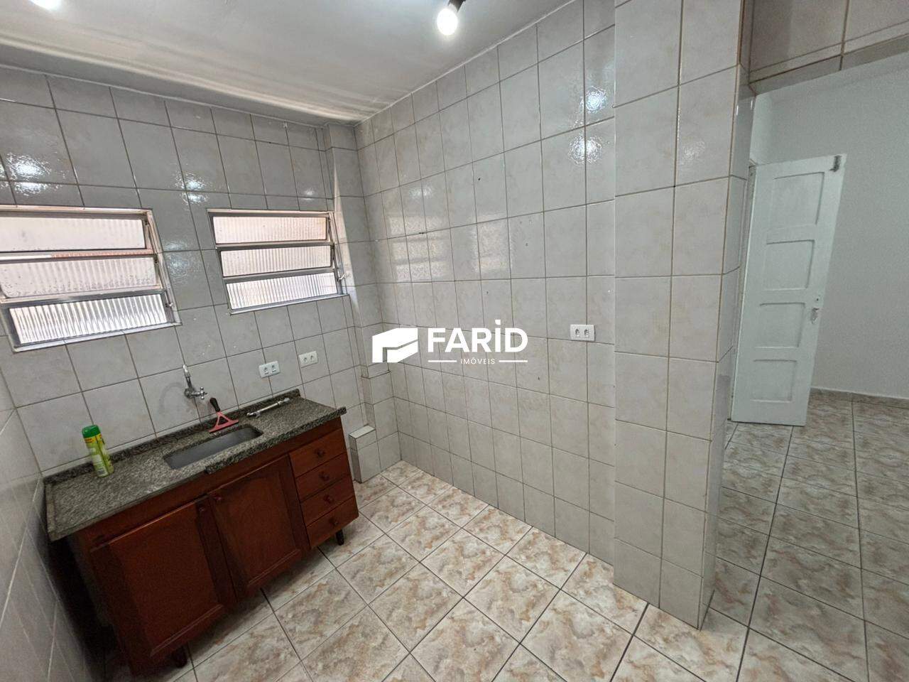 34 | 1 quarto | | 1 vaga: Cozinha