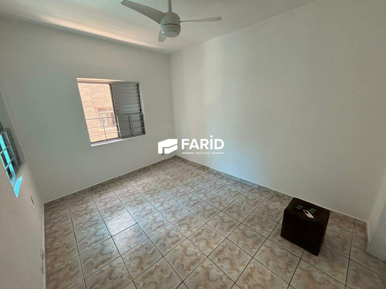 34 | 1 quarto | | 1 vaga: Dormitório