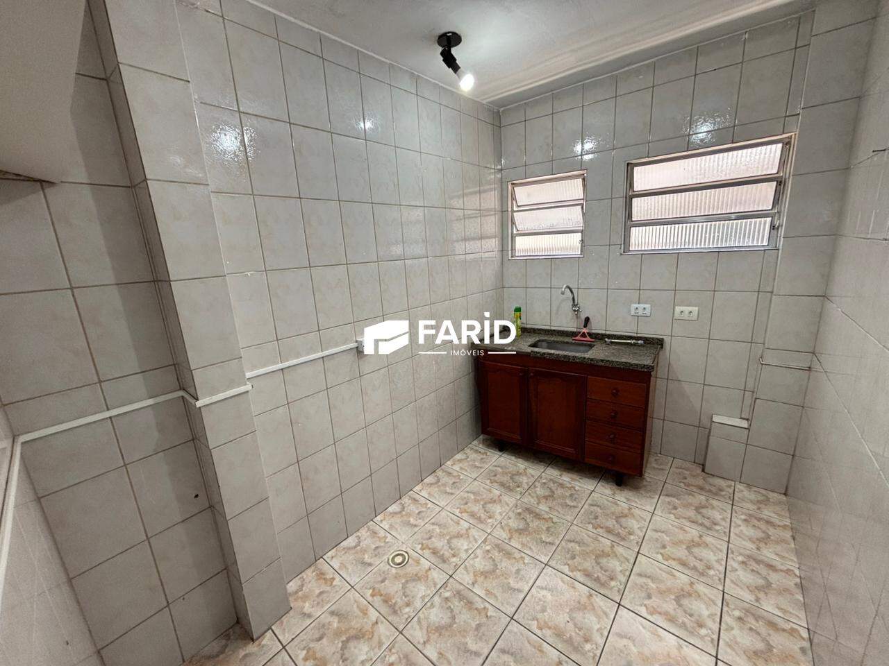 34 | 1 quarto | | 1 vaga: Cozinha