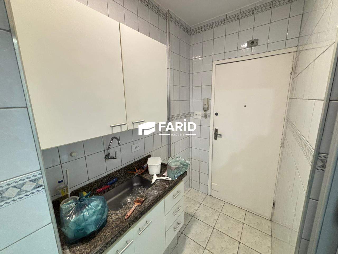 24 | 1 quarto | | 1 vaga: Cozinha