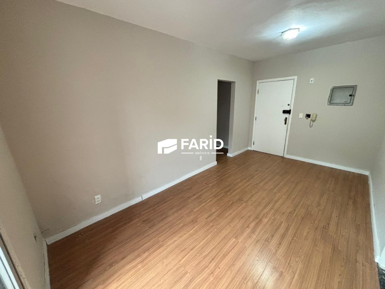 49,97 | 1 quarto | | 1 vaga: Sala com varanda