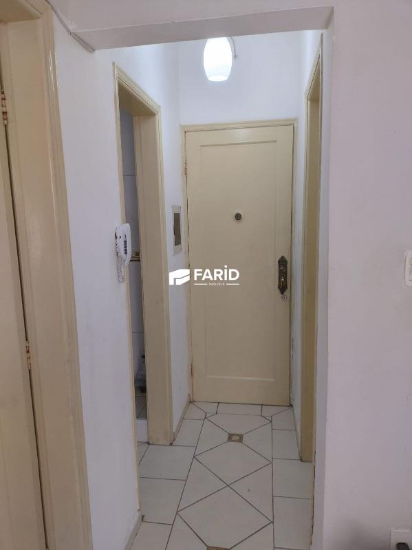 50 | 1 quarto | | 1 vaga: Corredor