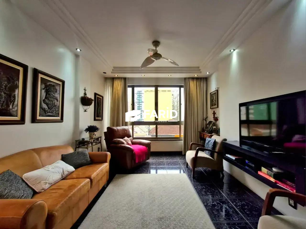 130,21 | 3 quartos | 1 suíte | 1 vaga: 