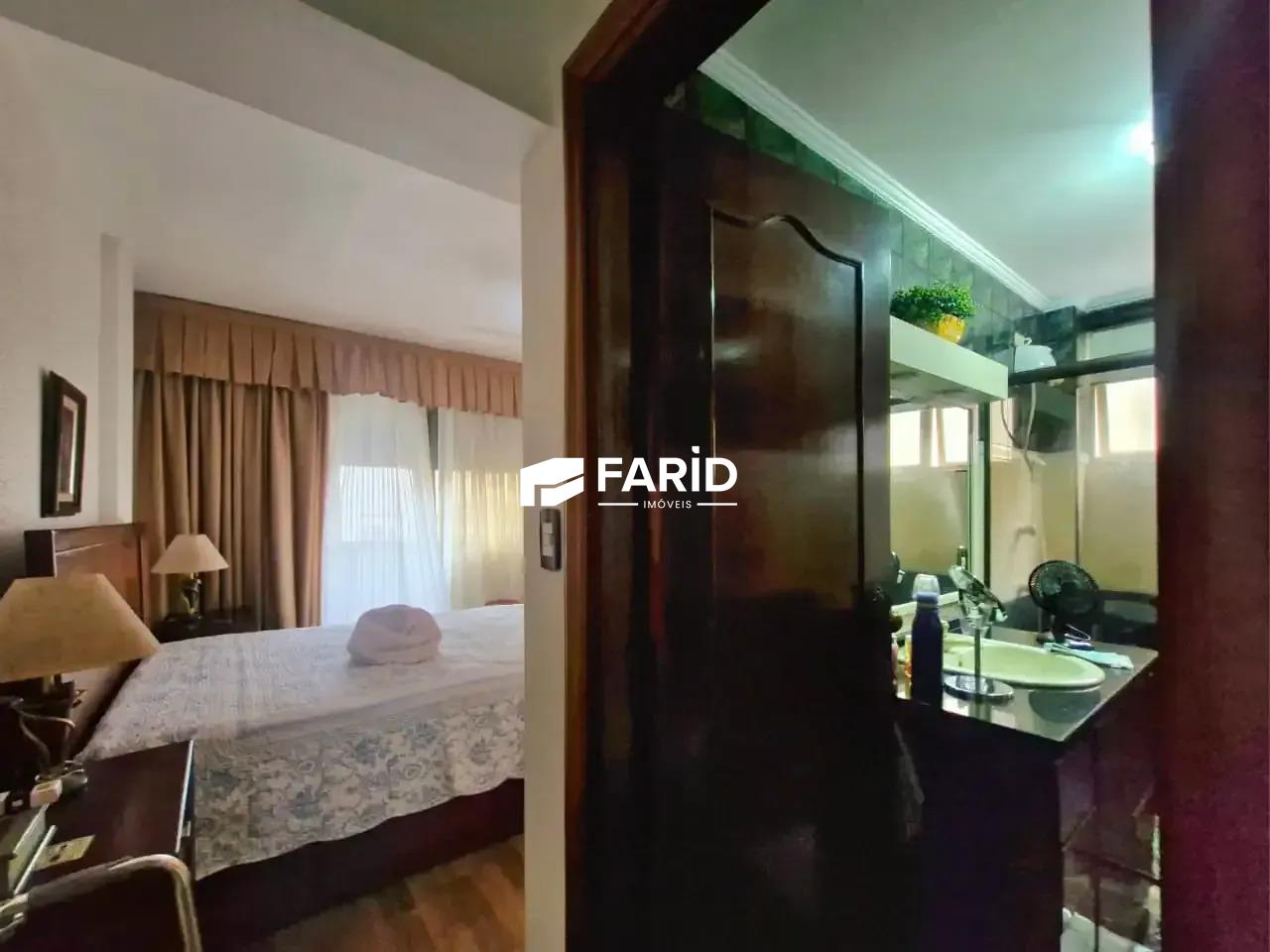 130,21 | 3 quartos | 1 suíte | 1 vaga: 