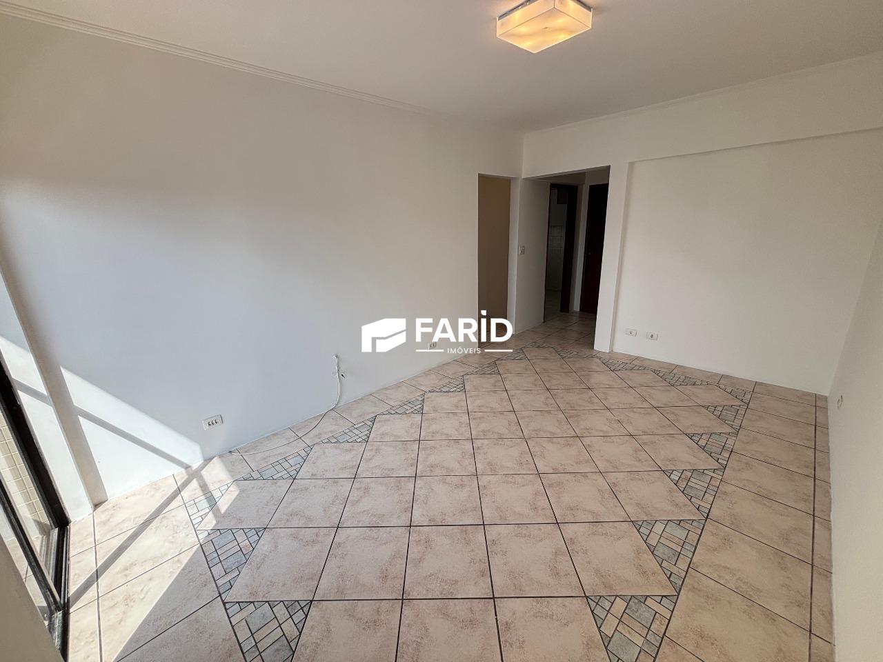 50 | 1 quarto | | 1 vaga: Sala