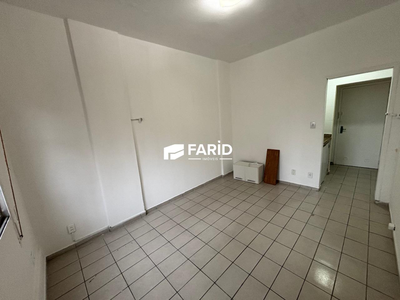 24 | 1 quarto | | 1 vaga: Dormitório