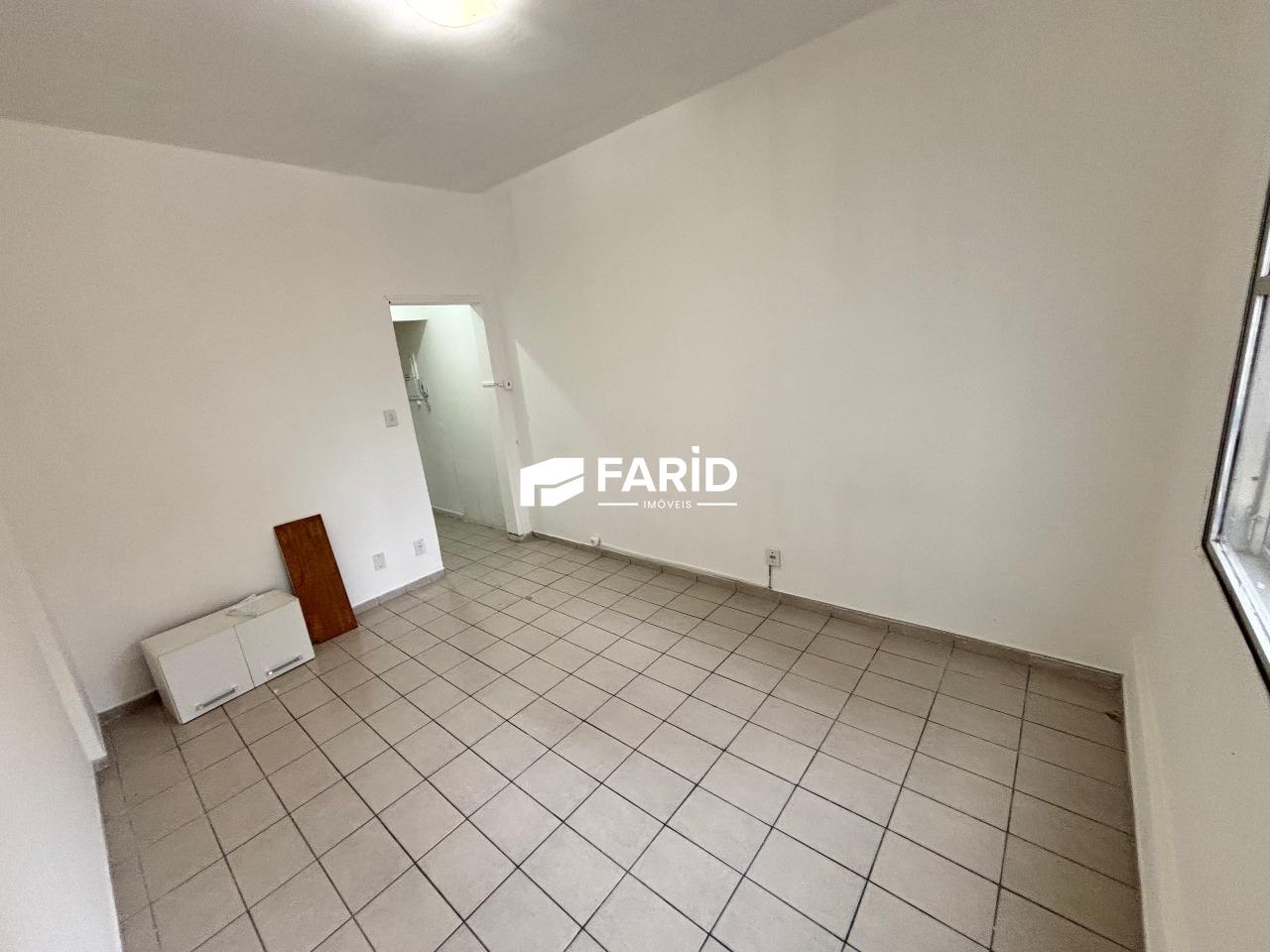 24 | 1 quarto | | 1 vaga: Dormitório