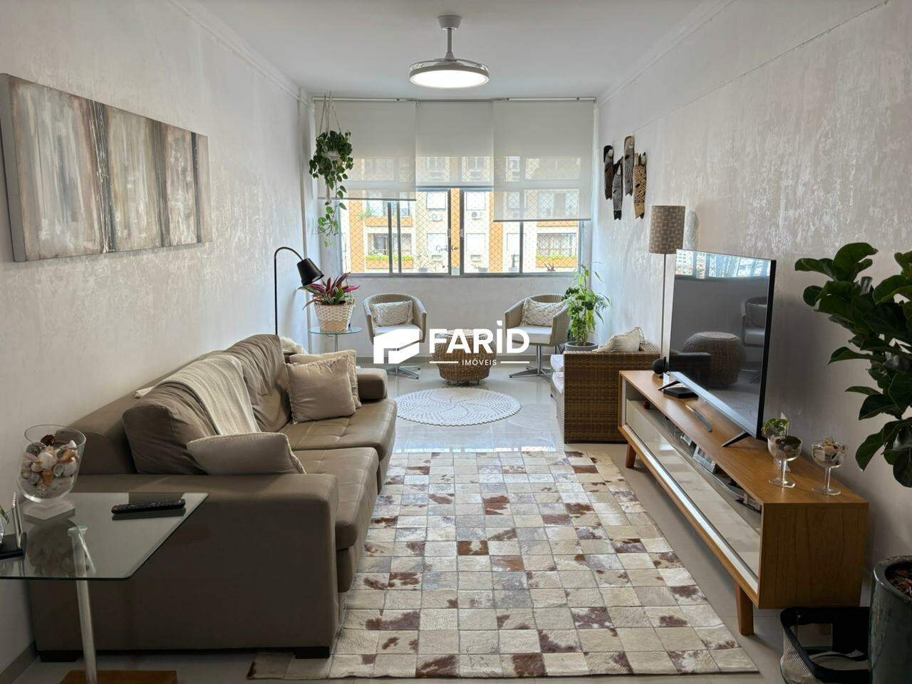 151 | 3 quartos | 2 suítes | 1 vaga: Sala