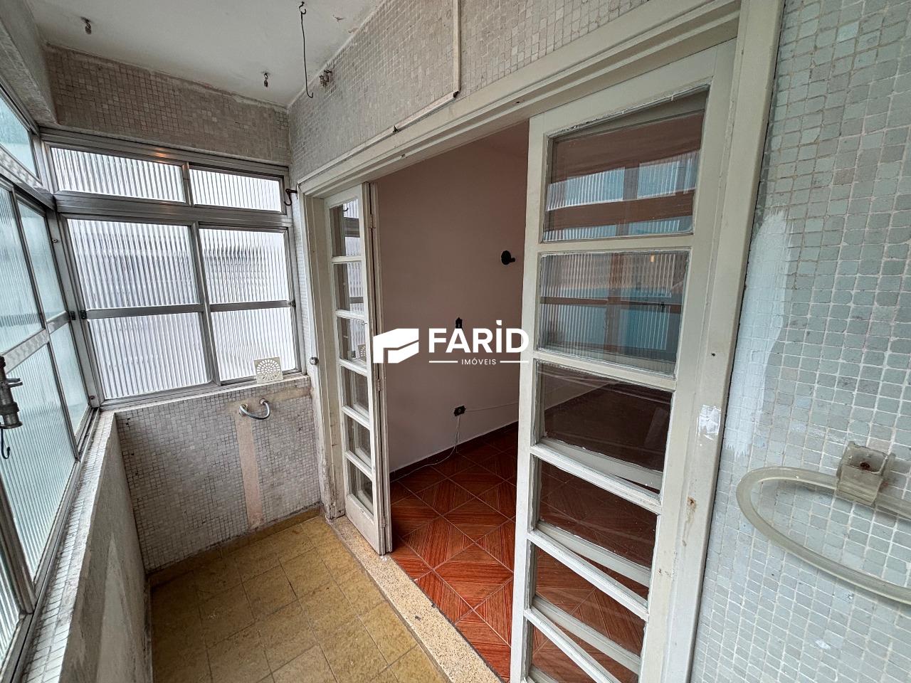 65 | 1 quarto | | 1 vaga: Varanda