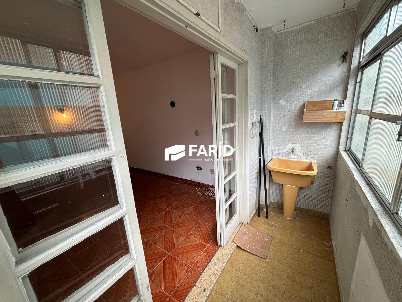 65 | 1 quarto | | 1 vaga: Varanda