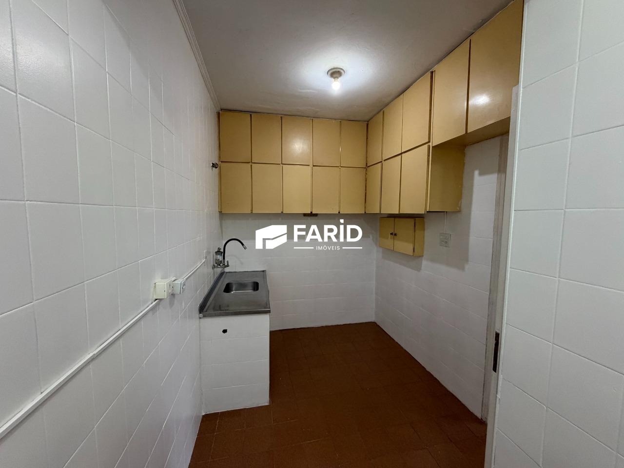 65 | 1 quarto | | 1 vaga: Cozinha