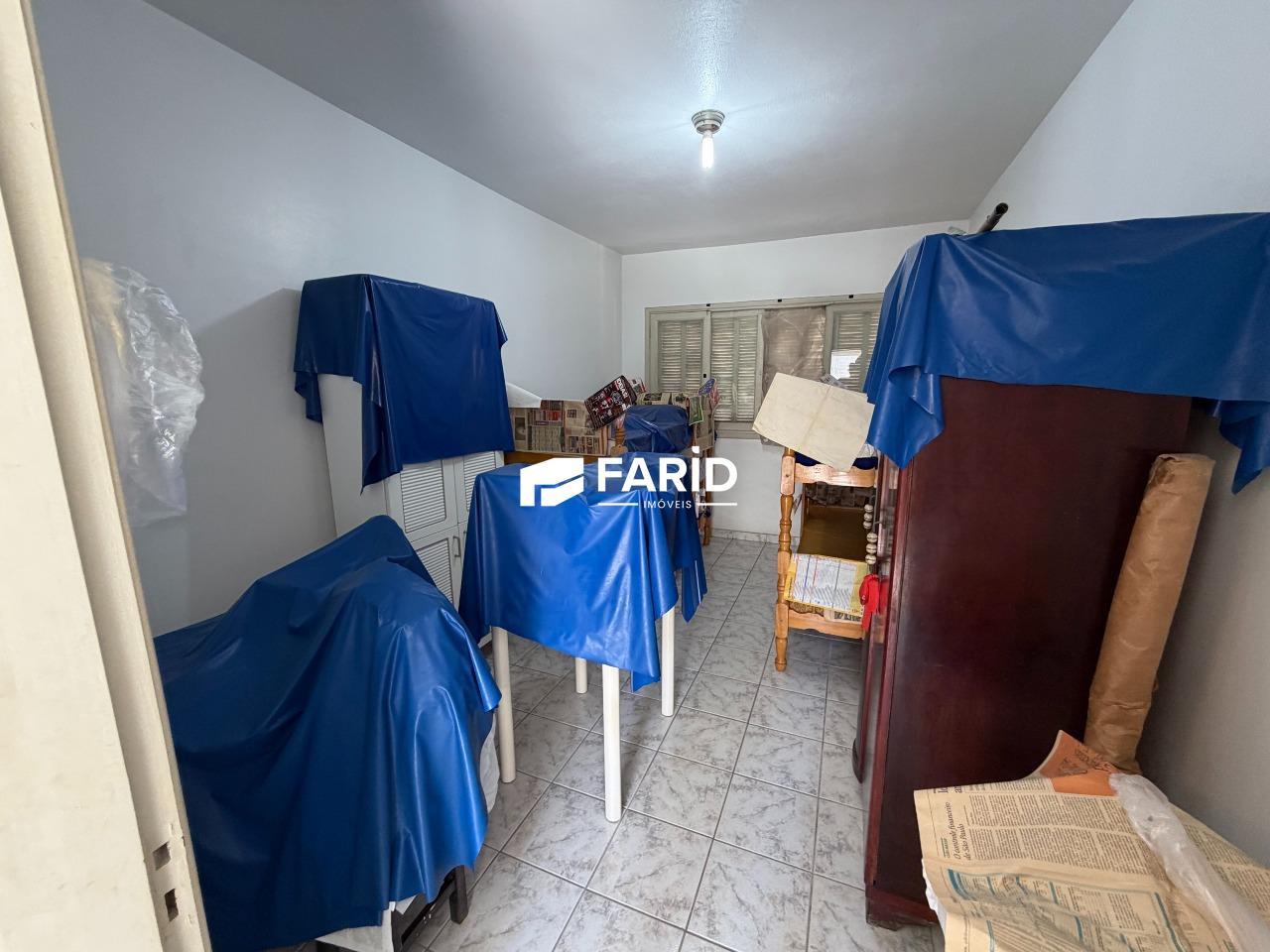 25 | 1 quarto | | 1 vaga: 