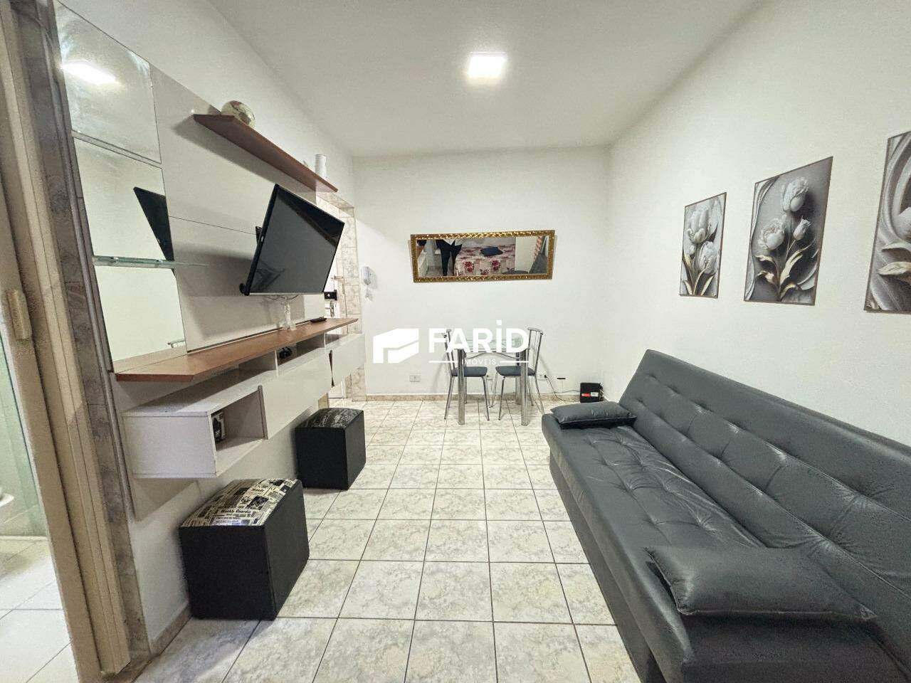 25 | 1 quarto | | 1 vaga: 