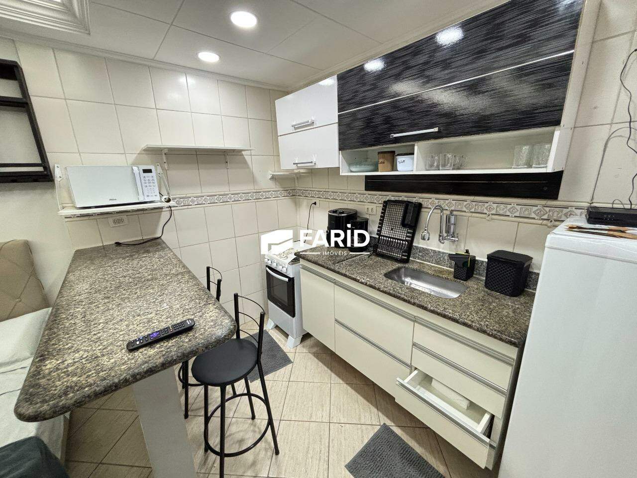 25 | 1 quarto | | 1 vaga: 