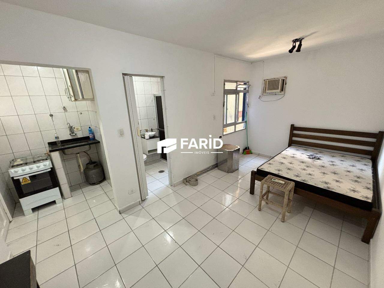25 | 1 quarto | | 1 vaga: 